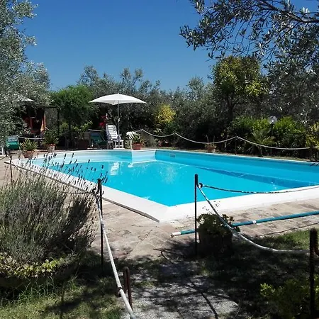 Agriturismo Il Grappolo E La Rosa Летний дом Монтефалько