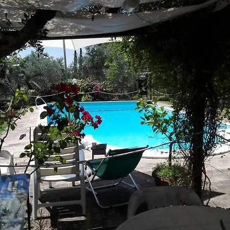 Agriturismo Il Grappolo E La Rosa Летний дом Монтефалько