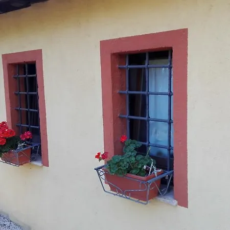 Agriturismo Il Grappolo E La Rosa Летний дом Монтефалько
